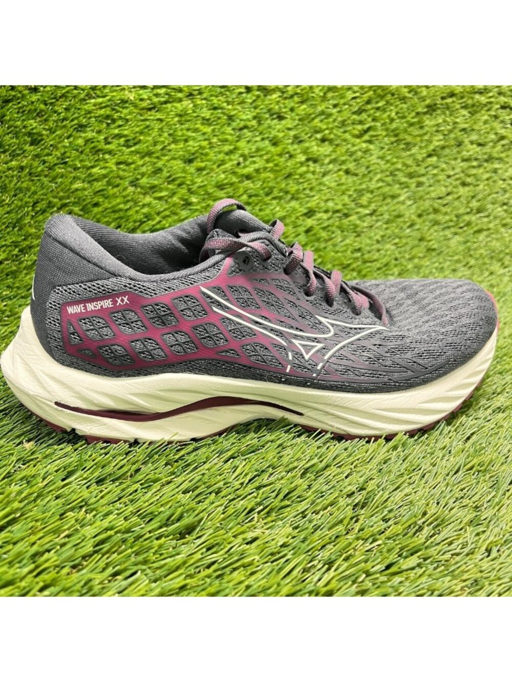 Mizuno Wave Inspire 20 Womens Size 8 Gray Purple Athletic Running Shoes Sneakers